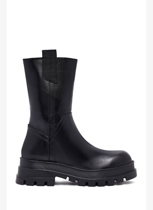 Kadın Siyah Fermuarlı Kalın Tabanlı Deri Bot 25WFD182418 - Görsel 2