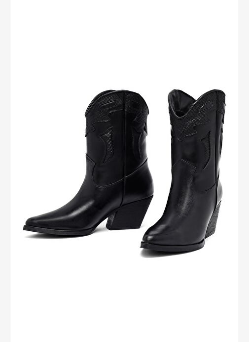 Kadın Siyah Kısa Kalın Topuklu Deri Kovboy Bot 25WFD182518 - Görsel 4