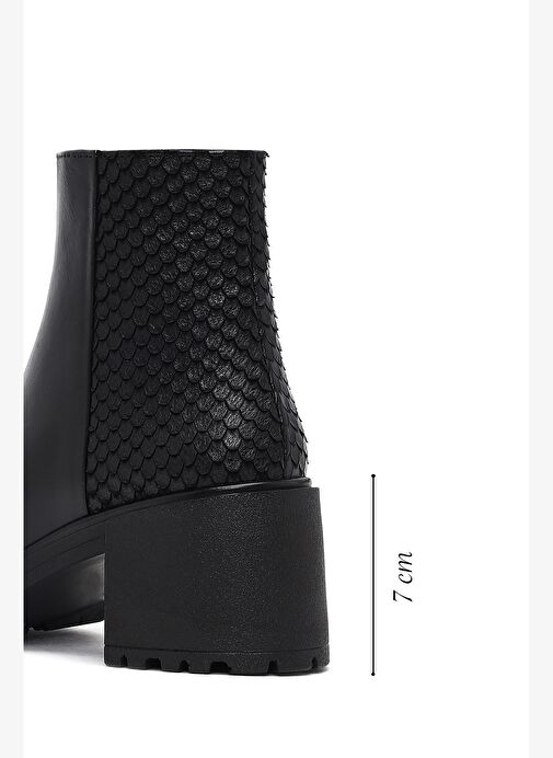 Kadın Siyah Fermuarlı Kalın Topuklu Deri Bot 25WFD182618 - Görsel 3