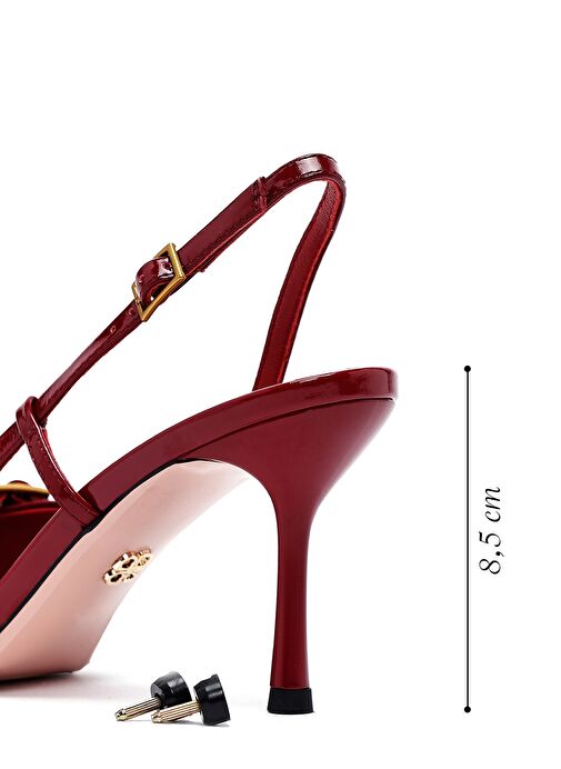 Kadın Kırmızı Bilekten Tokalı Arkası Açık İnce Topuklu Deri Ayakkabı 25SFD494418 - Görsel 3