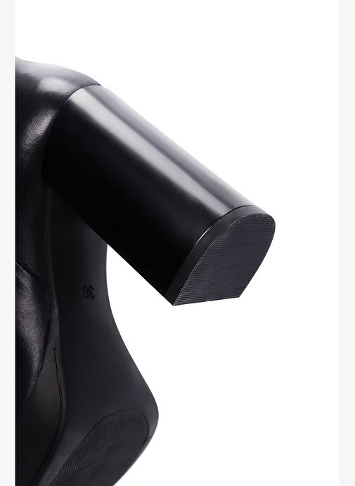 Kadın Siyah Fermuarlı Yüksek Topuklu Deri Çizme 25WFD100418 - Görsel 9