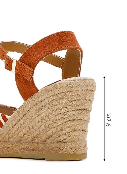 Derimod Derimod Kastamonu Taş Baskı Kadın Taba Desenli Dolgu Topuklu Espadril Sandalet 25SFD20846F Casual Ayakkabı | Boyner Taba - 5. görsel