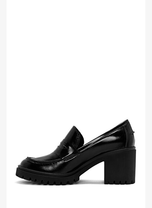 Kadın Siyah Kalın Topuklu Rugan Deri Maskülen Loafer 25AFD200016 - Görsel 4