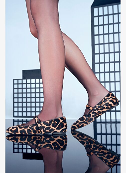 Kadın Leopar Tokalı Deri Babet 25AFD1401W2 - Görsel 2