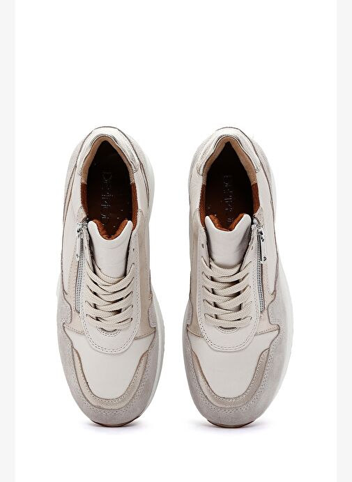 Kadın Bej Bağcıklı Fermuar Detaylı Dolgu Topuklu Deri Sneaker 25AFD370514 - Görsel 3