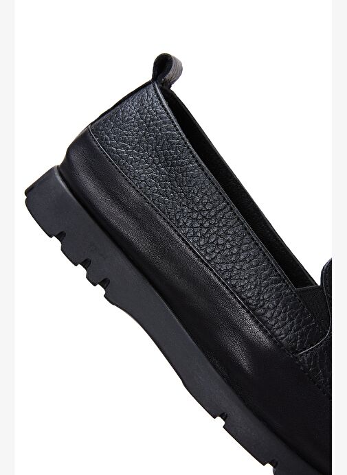 Kadın Siyah Deri Comfort Loafer 25AFD1500FT - Görsel 9