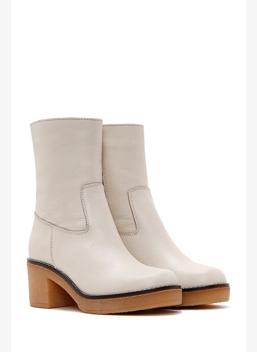 Kadın Krem Fermuarlı Kısa Topuklu Deri Bot 25WFD1513FT - Görsel 6