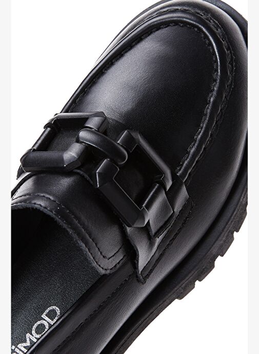 Kadın Siyah Kalın Tabanlı Deri Maskülen Loafer 25AFD183718 - Görsel 9