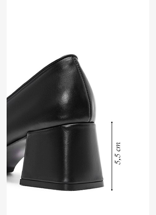 Kadın Siyah Toka Detaylı Kalın Topuklu Deri Ayakkabı 25AFD184118 - Görsel 3