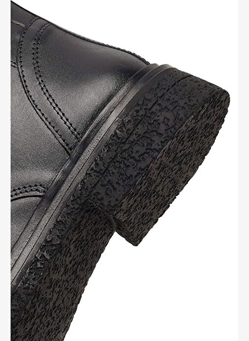 Kadın Siyah Bağcıklı Fermuarlı Deri Postal Bot 25WFD186618 - Görsel 9