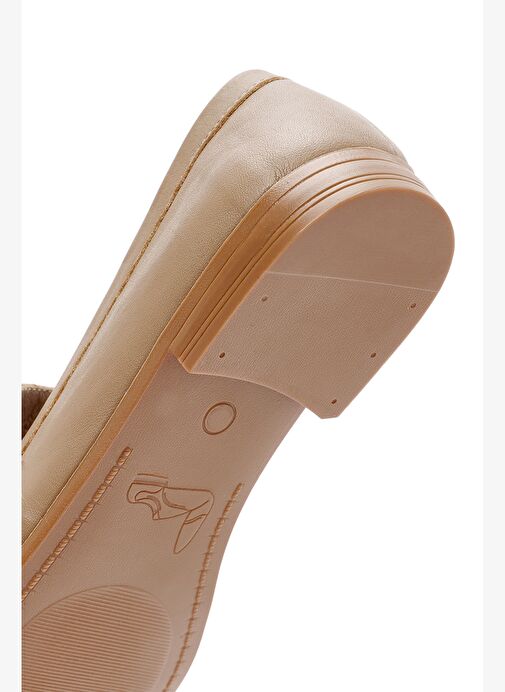 Kadın Pudra Toka Detaylı Deri Maskülen Loafer 25AFD350018 - Görsel 9