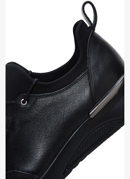 Kadın Siyah Bağcıklı Deri Casual Ayakkabı 25AFD410418 - Görsel 8