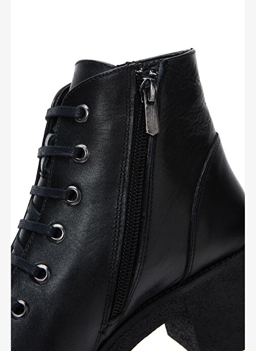 Kadın Siyah Fermuarlı Kalın Topuklu Deri Casual Bot 25WFD411418 - Görsel 8