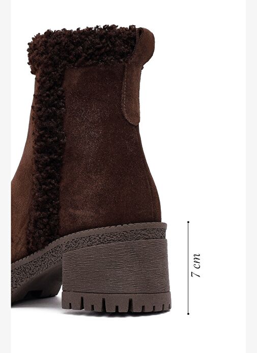 Kadın Kahverengi Fermuarlı Kalın Topuklu Süet Deri Bot 25WFD131810 - Görsel 3