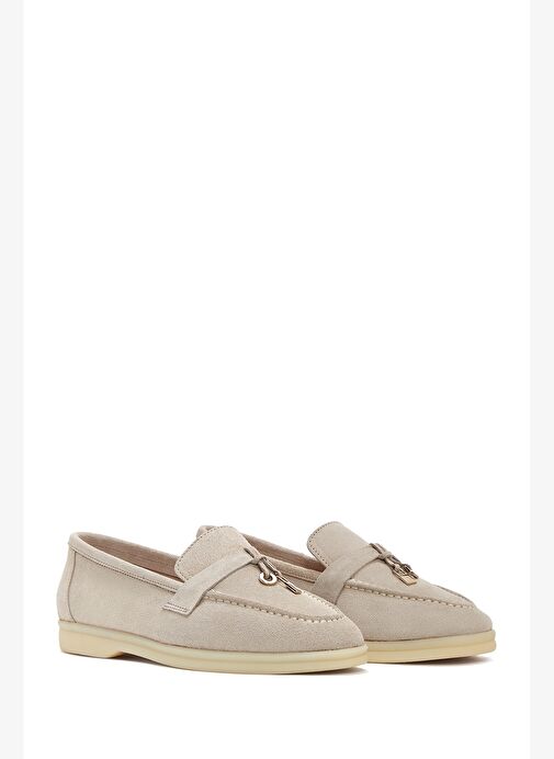 Kadın Bej Aksesuarlı Süet Deri Loafer 25SFD133110 - Görsel 4