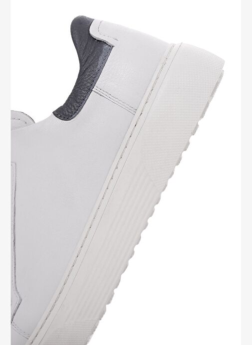 Erkek Beyaz Bağcıklı Kalın Tabanlı Deri Sneaker 25WFD640418 - Görsel 8