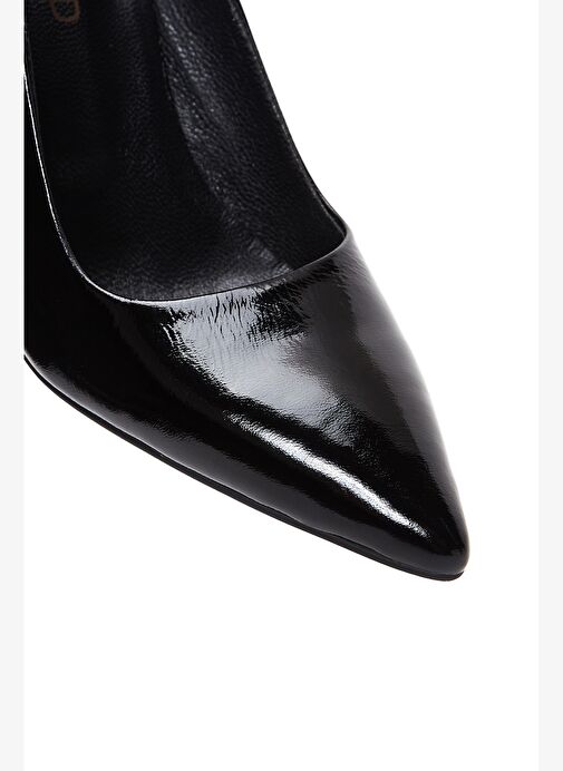 Kadın Siyah Topuklu Rugan Deri Ayakkabı 25AFD130016 - Görsel 9