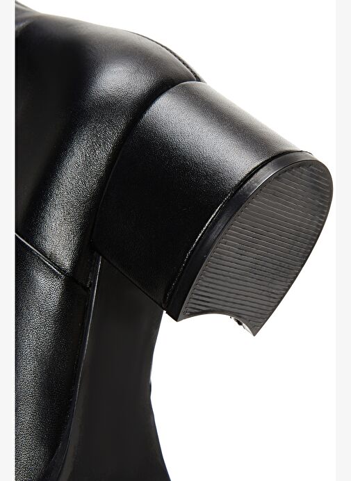 Kadın Siyah Fermuarlı Kısa Kalın Topuklu Deri Bot 25WFD160718 - Görsel 9