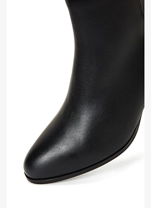 Kadın Siyah Fermuarlı Kısa Kalın Topuklu Deri Bot 25WFD160718 - Görsel 8