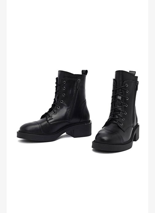 Kadın Siyah Bağcıklı Fermuarlı Deri Postal Bot 25WFD185618 - Görsel 4