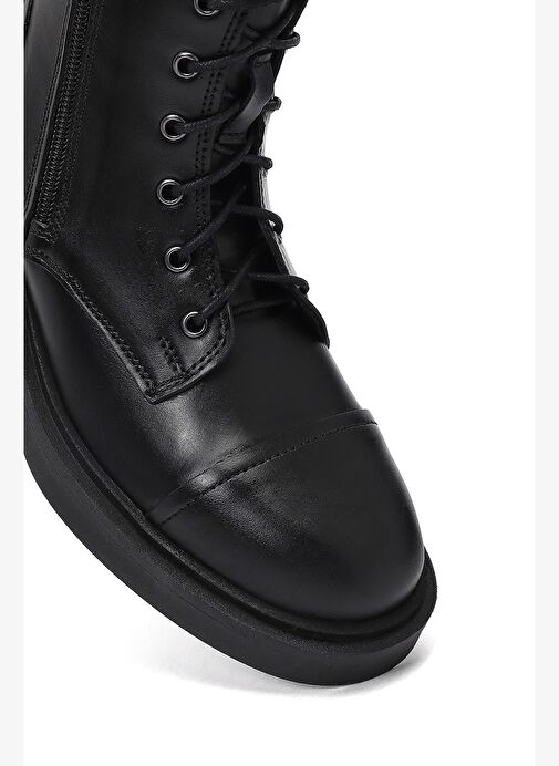 Kadın Siyah Bağcıklı Fermuarlı Deri Postal Bot 25WFD185618 - Görsel 9