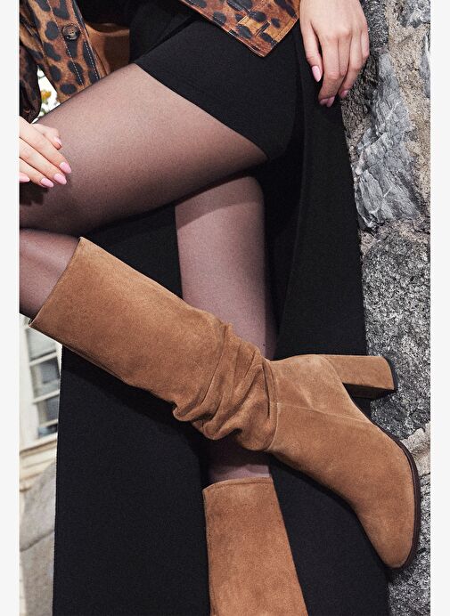 Kadın Taba Fermuarlı Kalın Topuklu Süet Deri Çizme 25WFD281110 - Görsel 9