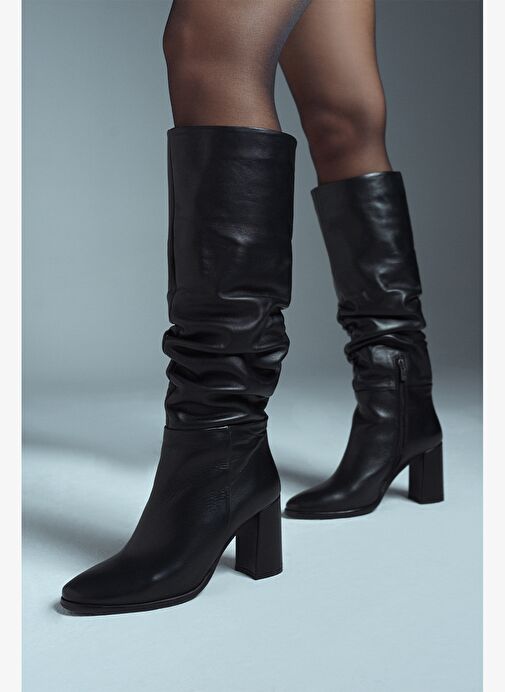 Kadın Siyah Fermuarlı Kalın Topuklu Deri Çizme 25WFD281118 - Görsel 2