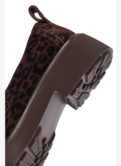 Kadın Leopar Desenli Süet Deri Maskülen Loafer 25AFD201710 - Görsel 9
