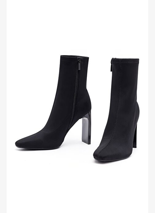 Kadın Siyah Fermuarlı Yüksek Kalın Topuklu Kumaş Bot 25AFD44046F - Görsel 4