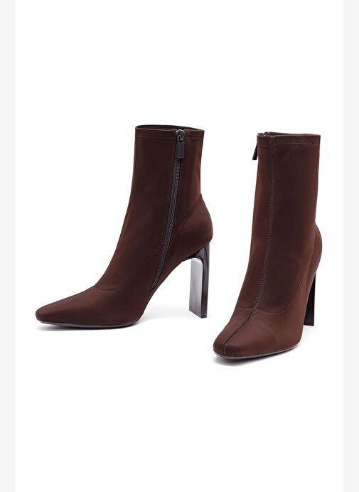 Kadın Kahverengi Fermuarlı Yüksek Kalın Topuklu Kumaş Bot 25AFD44046F - Görsel 4