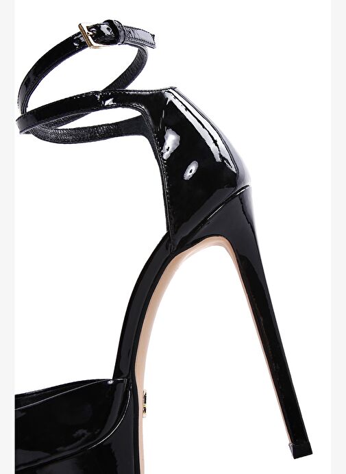 Kadın Siyah Bilekten Tokalı Platform Yüksek Topuklu Rugan Deri Ayakkabı 25AFD120016 - Görsel 9
