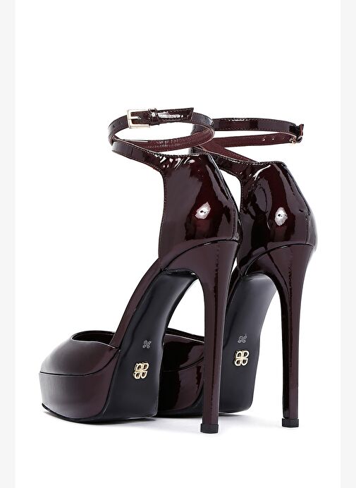 Kadın Bordo Bilekten Tokalı Platform Yüksek Topuklu Rugan Deri Ayakkabı 25AFD120016 - Görsel 3