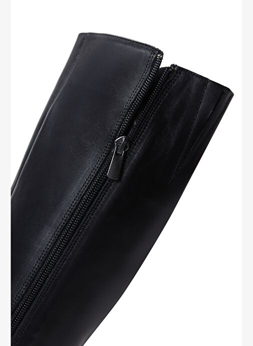 Kadın Siyah Fermuarlı Kısa Kalın Topuklu Deri Çizme 25WFD240018 - Görsel 9