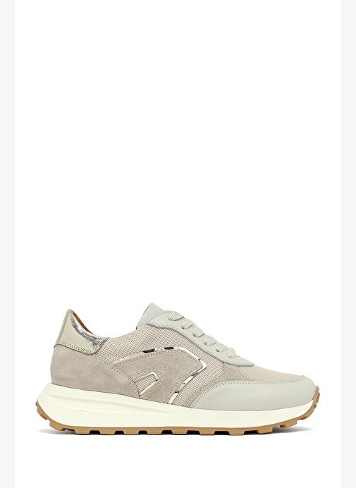 Kadın Bej Bağcıklı Kalın Tabanlı Deri Sneaker 25AFD370614 - Görsel 2