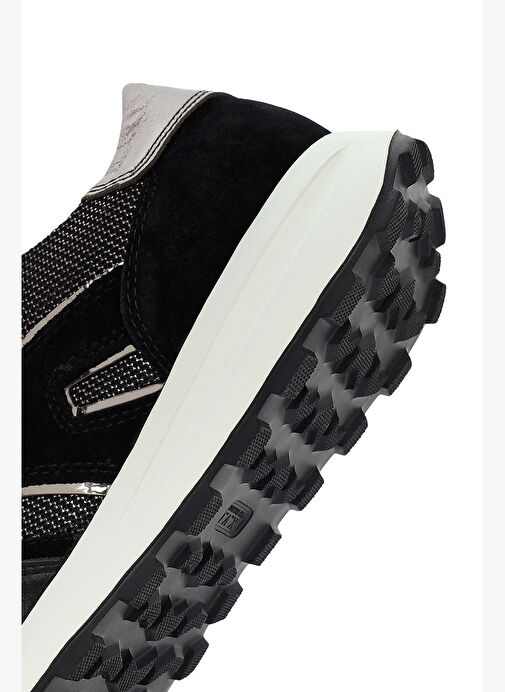 Kadın Siyah Bağcıklı Kalın Tabanlı Deri Sneaker 25AFD370614 - Görsel 9