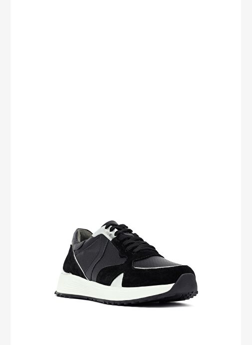 Kadın Siyah Bağcıklı Kalın Tabanlı Deri Sneaker 25AFD370714 - Görsel 7