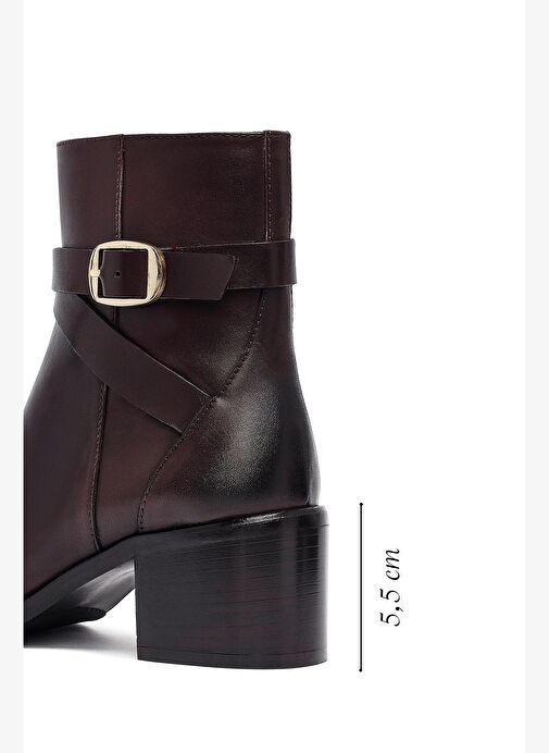 Kadın Kahverengi Fermuarlı Kalın Topuklu Deri Bot 25WFD281518 - Görsel 3