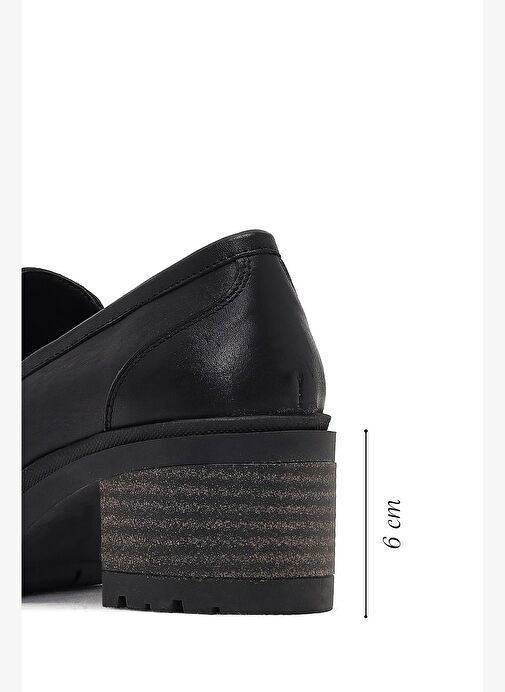 Kadın Siyah Kalın Topuklu Deri Maskülen Loafer 25AFD340018 - Görsel 3
