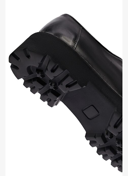 Erkek Siyah Bağcıklı Kalın Tabanlı Deri Casual Ayakkabı 25WFD828118 - Görsel 9