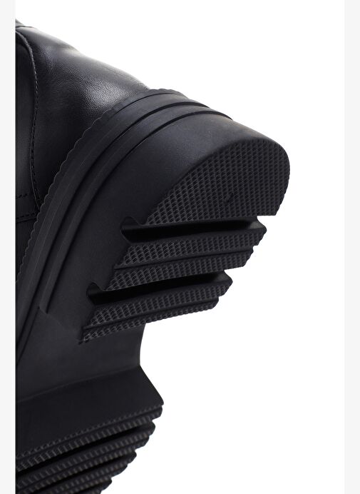 Kadın Siyah Fermuarlı Kalın Tabanlı Deri Postal Bot 25WFD550218 - Görsel 9