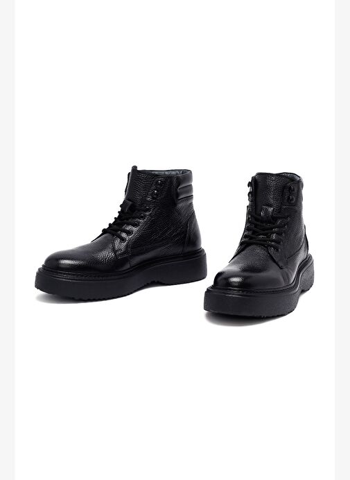 Erkek Siyah Bağcıklı Kalın Tabanlı Deri Bot 25WFD6334FT - Görsel 4