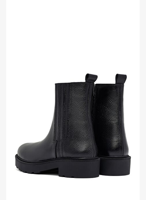 Kadın Siyah Fermuarlı Kalın Tabanlı Deri Bot 25WFD1877FT - Görsel 7