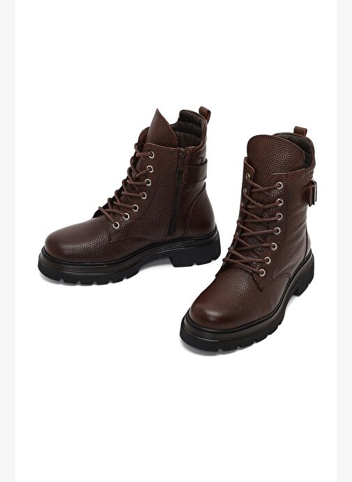 Kadın Kahverengi Bağcıklı Fermuarlı Deri Postal Bot 25WFD4205FT - Görsel 4