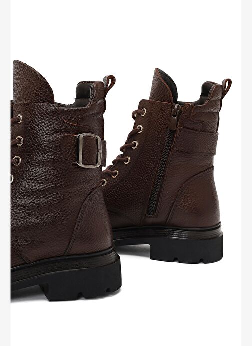 Kadın Kahverengi Bağcıklı Fermuarlı Deri Postal Bot 25WFD4205FT - Görsel 9