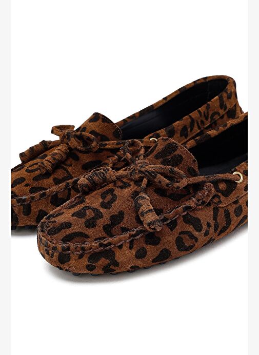 Kadın Leopar Fiyonklu Süet Deri Loafer 25AFD141910 - Görsel 9
