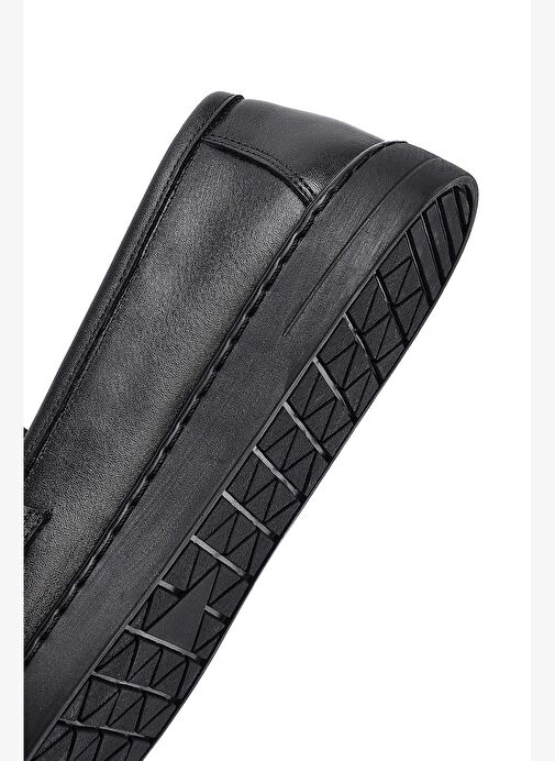 Kadın Siyah Tokalı Deri Loafer 25AFD204218 - Görsel 9