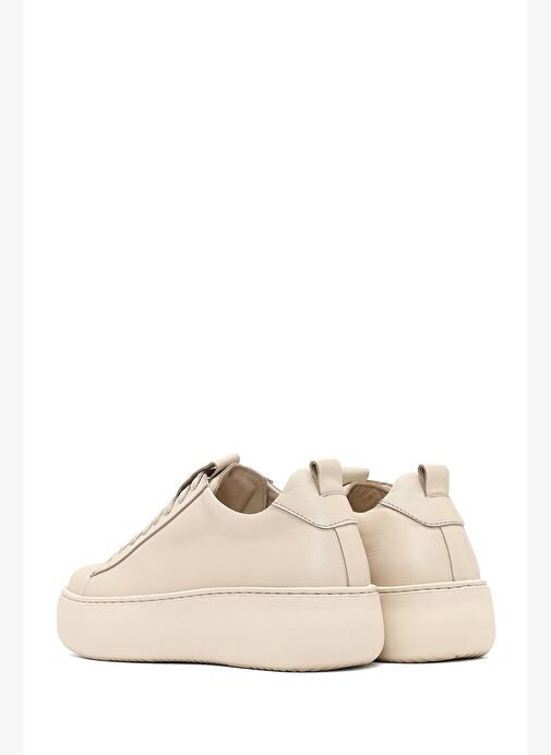 Kadın Bej Bağcıklı Kalın Tabanlı Deri Sneaker 25AFD290218 - Görsel 6