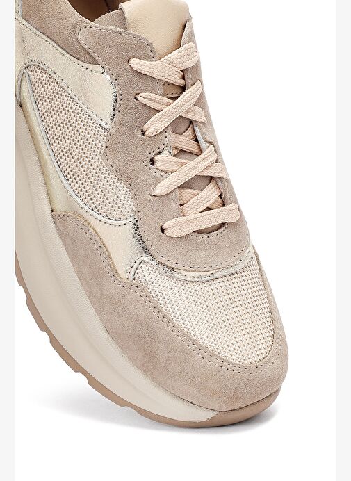 Kadın Bej Bağcıklı Kalın Tabanlı Deri Sneaker 25AFD221014 - Görsel 9