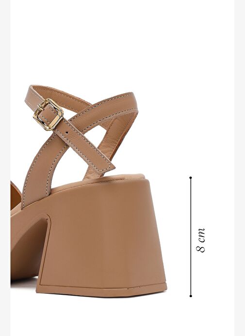 Derimod Derimod Kadın Bej Bilekten Tokalı Kalın Topuklu Platformlu Deri Sandalet 25SFD131318 Sandalet & Terlik | Boyner Bej - 3. görsel