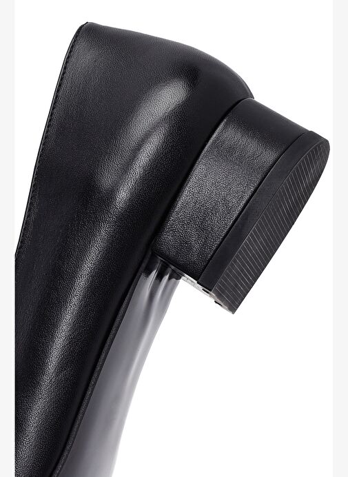 Kadın Siyah Kısa Topuklu Deri Loafer 25AFD161914 - Görsel 9